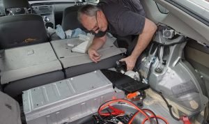 Common Lexus Hybrid Battery Issues & How To Fix Them